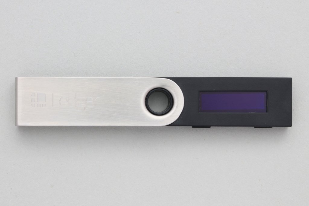 Ledger Nano S Front