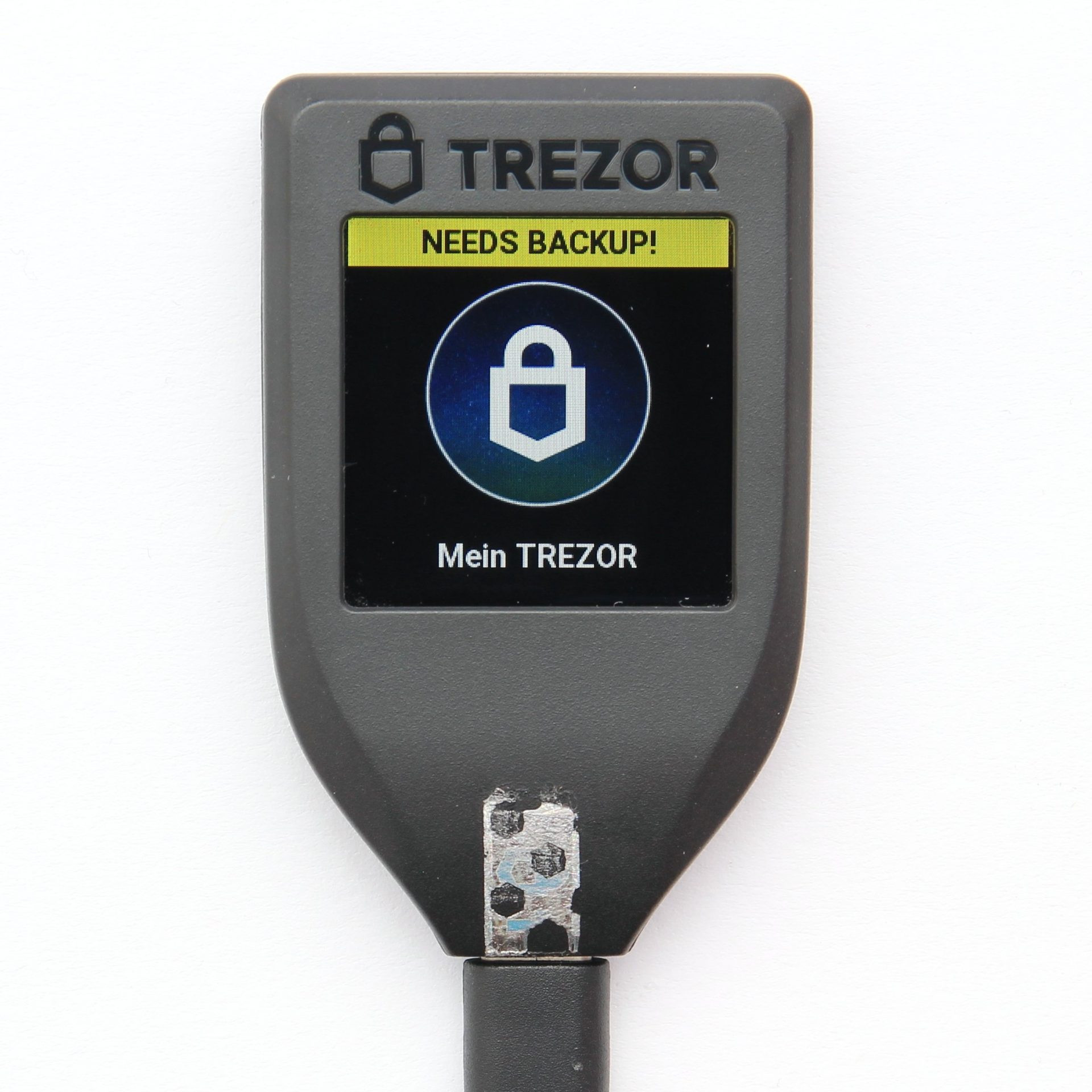 TREZOR Model T Review 2021 - Read Before Buying...NOT What I expected